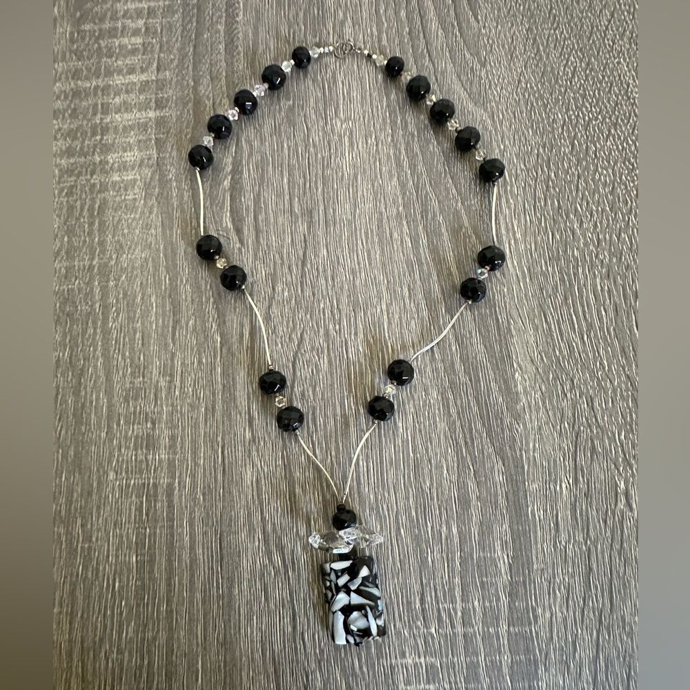 Elegant Black and White Beaded Necklace